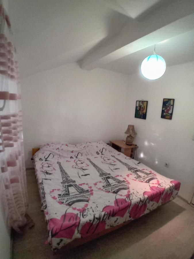 Airport Shtrkovi - Storks Apartment Petrovec Exterior photo