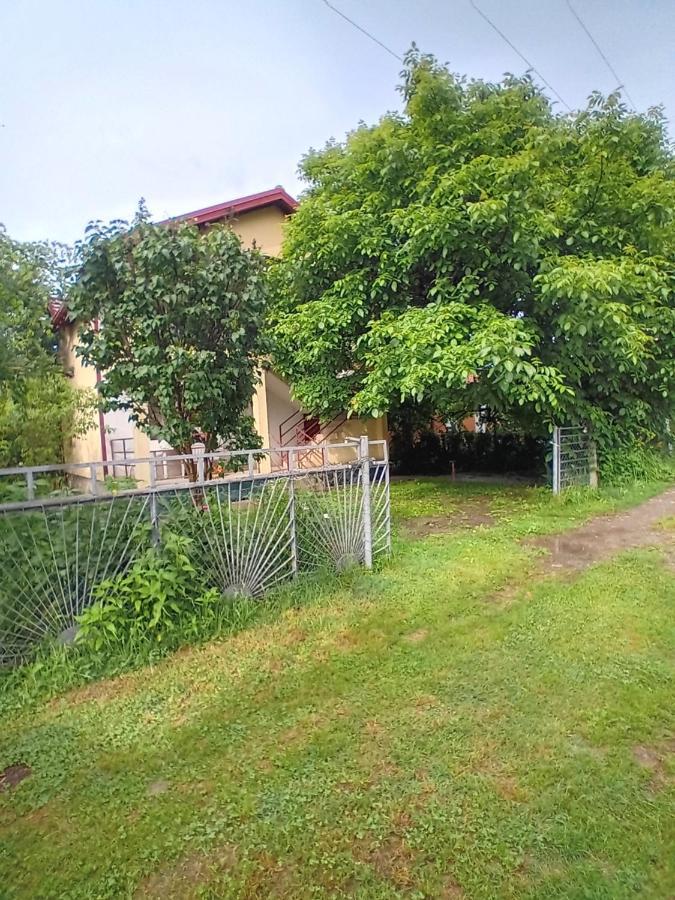 Airport Shtrkovi - Storks Apartment Petrovec Exterior photo